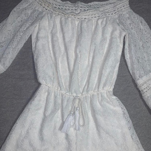 Hollister Romper - Picture 2 of 4